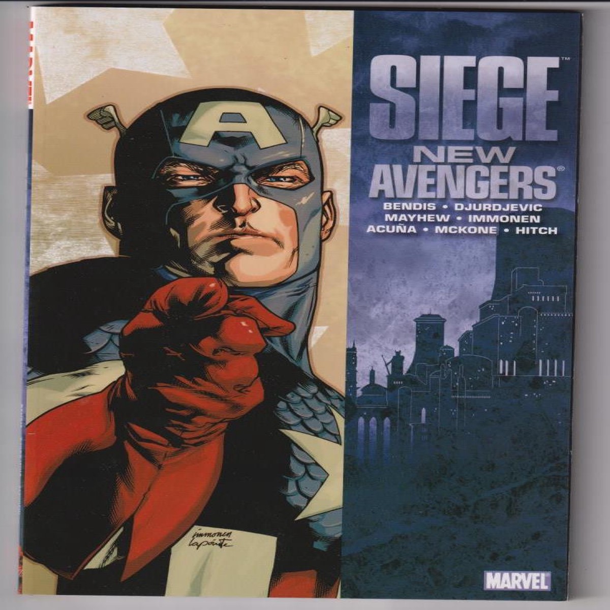 SIEGE NEW AVENGERS TP "NEW UNREAD"